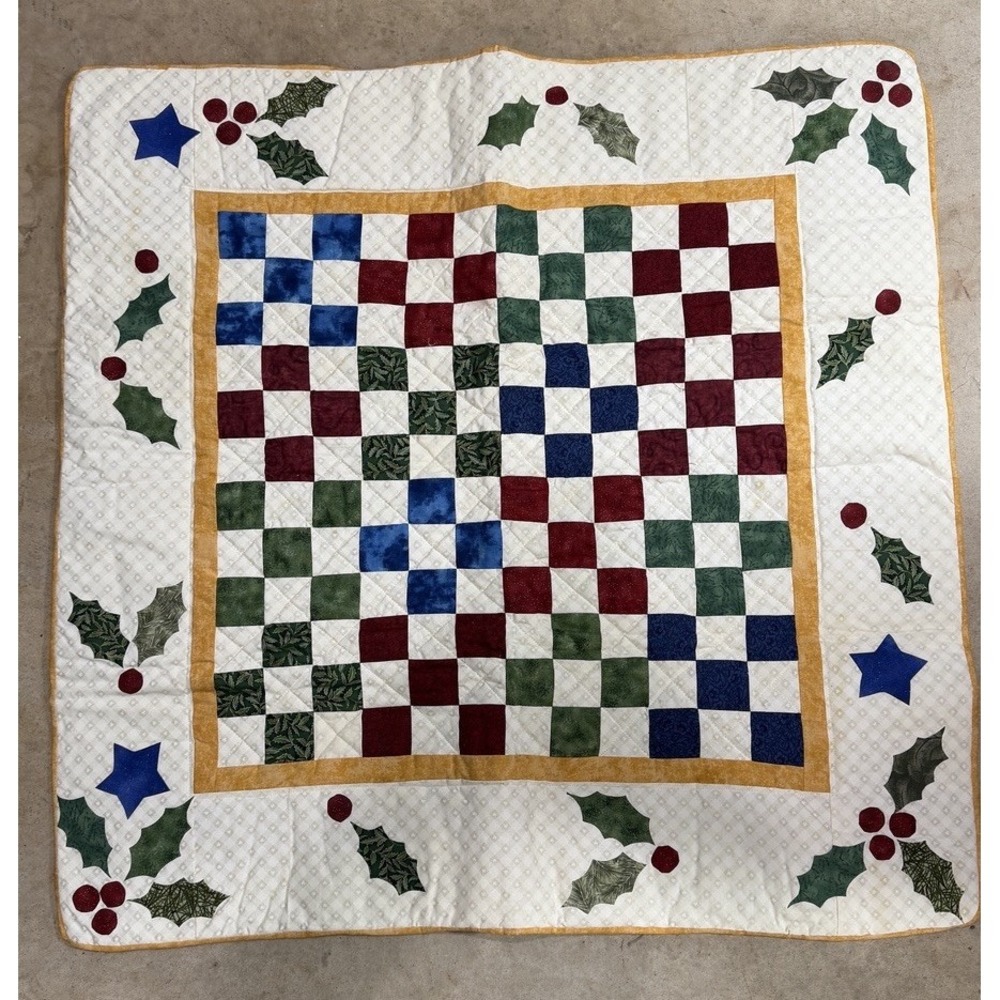 Vtg Quilted Square 36" x 36" Tablecloth,wall Hanging, Christmas Decor